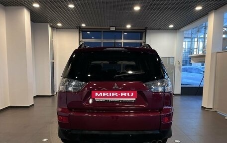 Mitsubishi Outlander III рестайлинг 3, 2007 год, 771 000 рублей, 4 фотография
