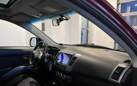 Mitsubishi Outlander III рестайлинг 3, 2007 год, 771 000 рублей, 12 фотография