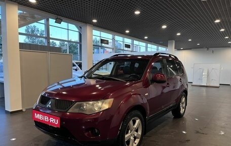 Mitsubishi Outlander III рестайлинг 3, 2007 год, 771 000 рублей, 7 фотография