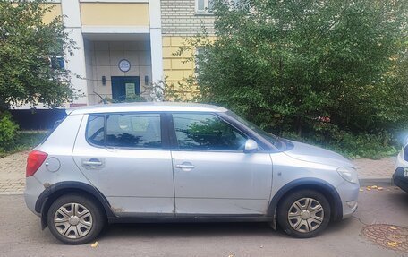 Skoda Fabia II, 2010 год, 290 000 рублей, 2 фотография