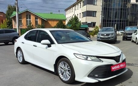 Toyota Camry, 2019 год, 2 870 000 рублей, 2 фотография