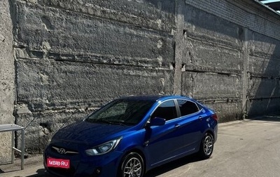 Hyundai Solaris II рестайлинг, 2013 год, 880 000 рублей, 1 фотография