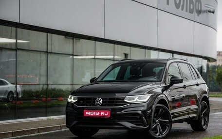 Volkswagen Tiguan II, 2021 год, 3 599 000 рублей, 1 фотография