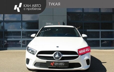 Mercedes-Benz A-Класс, 2019 год, 2 098 000 рублей, 2 фотография