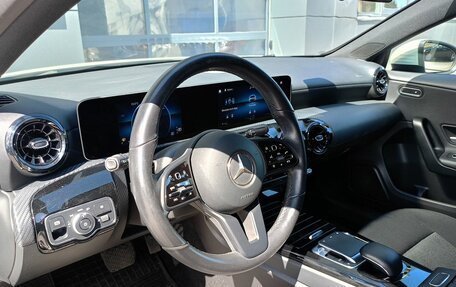 Mercedes-Benz A-Класс, 2019 год, 2 098 000 рублей, 5 фотография