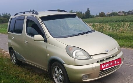 Toyota FunCargo, 2001 год, 490 000 рублей, 2 фотография
