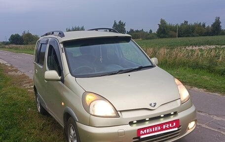 Toyota FunCargo, 2001 год, 490 000 рублей, 10 фотография