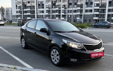 KIA Rio III рестайлинг, 2016 год, 935 000 рублей, 17 фотография