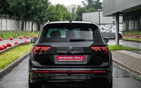 Volkswagen Tiguan II, 2021 год, 3 599 000 рублей, 7 фотография
