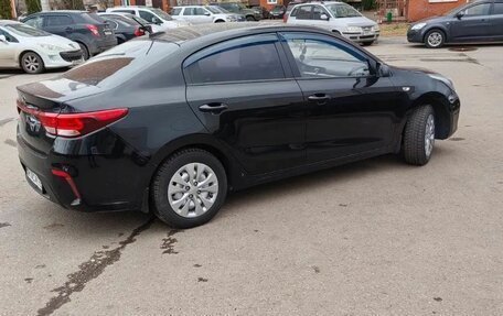 KIA Rio IV, 2018 год, 1 200 000 рублей, 3 фотография