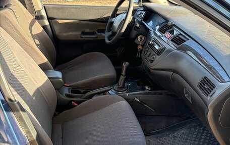 Mitsubishi Lancer IX, 2004 год, 130 000 рублей, 9 фотография