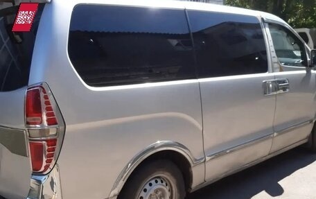 Hyundai Grand Starex Grand Starex I рестайлинг 2, 2009 год, 1 100 000 рублей, 3 фотография