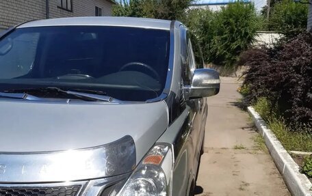 Hyundai Grand Starex Grand Starex I рестайлинг 2, 2009 год, 1 100 000 рублей, 8 фотография