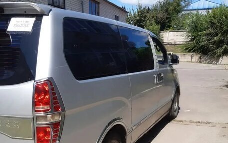 Hyundai Grand Starex Grand Starex I рестайлинг 2, 2009 год, 1 100 000 рублей, 6 фотография