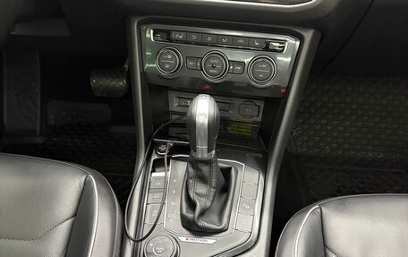 Volkswagen Tiguan II, 2017 год, 3 800 000 рублей, 10 фотография