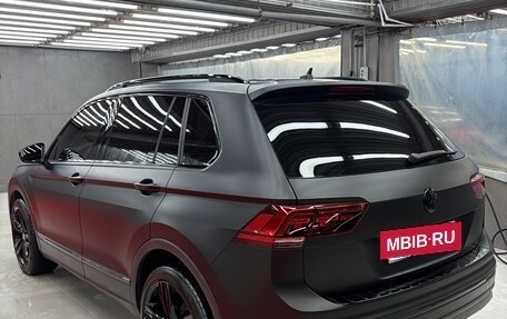 Volkswagen Tiguan II, 2017 год, 3 800 000 рублей, 4 фотография
