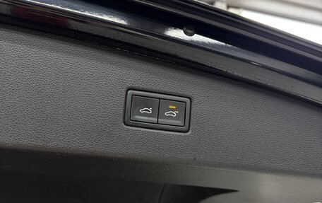 Volkswagen Tiguan II, 2017 год, 3 800 000 рублей, 14 фотография