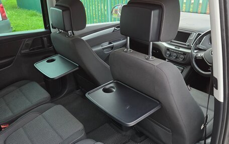 Volkswagen Sharan II, 2021 год, 2 250 000 рублей, 11 фотография
