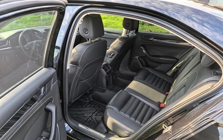 Skoda Superb III рестайлинг, 2022 год, 3 300 000 рублей, 6 фотография