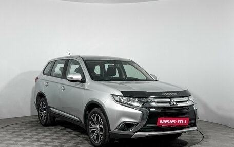 Mitsubishi Outlander III рестайлинг 3, 2016 год, 1 678 000 рублей, 3 фотография