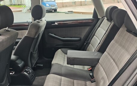 Audi A6 allroad, 2003 год, 790 000 рублей, 26 фотография