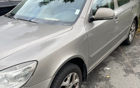 Skoda Octavia, 2011 год, 780 000 рублей, 2 фотография