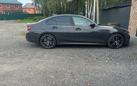 BMW 3 серия, 2019 год, 3 850 000 рублей, 3 фотография