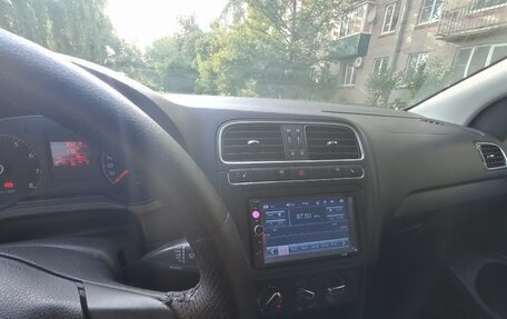 Volkswagen Polo VI (EU Market), 2011 год, 450 000 рублей, 8 фотография