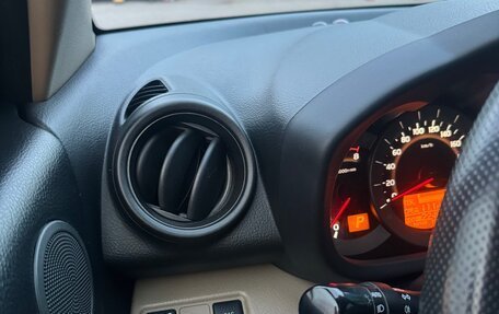 Toyota RAV4, 2011 год, 1 500 000 рублей, 10 фотография