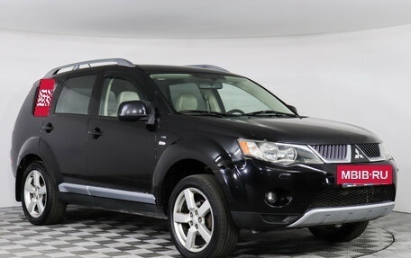 Mitsubishi Outlander III рестайлинг 3, 2007 год, 677 000 рублей, 2 фотография