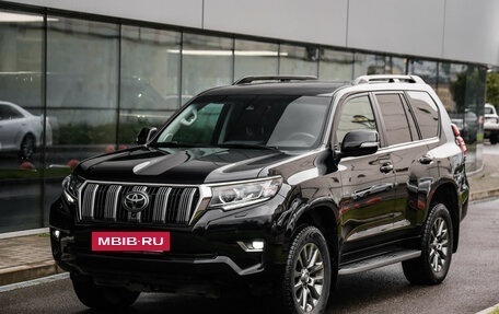 Toyota Land Cruiser Prado 150 рестайлинг 2, 2018 год, 4 569 000 рублей, 3 фотография