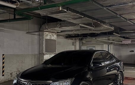 Toyota Camry, 2017 год, 2 590 000 рублей, 3 фотография