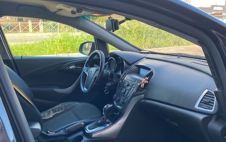 Opel Astra J, 2012 год, 625 000 рублей, 9 фотография