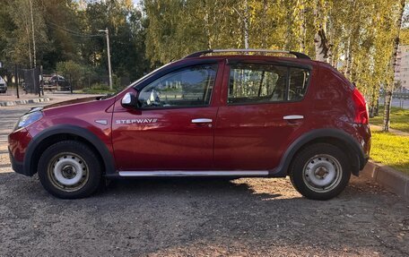 Renault Sandero I, 2014 год, 630 000 рублей, 2 фотография
