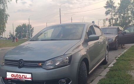 Volkswagen Polo VI (EU Market), 2012 год, 570 000 рублей, 2 фотография