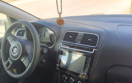 Volkswagen Polo VI (EU Market), 2012 год, 570 000 рублей, 12 фотография