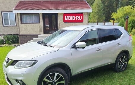 Nissan X-Trail, 2017 год, 1 820 000 рублей, 2 фотография