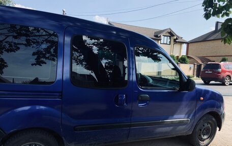 Renault Kangoo II рестайлинг, 2000 год, 240 000 рублей, 2 фотография