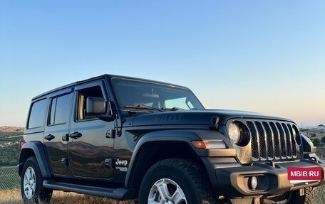 Jeep Wrangler, 2020 год, 3 700 000 рублей, 22 фотография