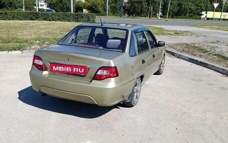 Daewoo Nexia I рестайлинг, 2008 год, 250 000 рублей, 4 фотография