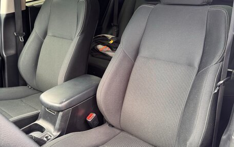 Toyota RAV4, 2015 год, 2 090 000 рублей, 28 фотография