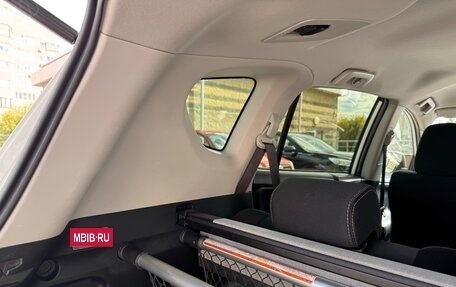 Toyota RAV4, 2015 год, 2 090 000 рублей, 34 фотография