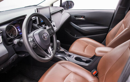 Toyota Corolla, 2022 год, 1 995 000 рублей, 10 фотография