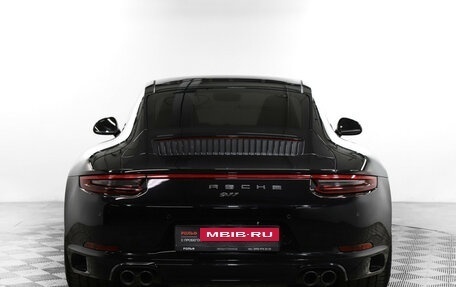 Porsche 911, 2017 год, 8 777 000 рублей, 6 фотография