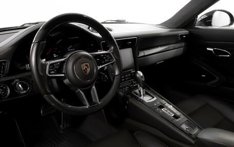 Porsche 911, 2017 год, 8 777 000 рублей, 11 фотография