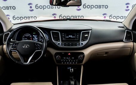Hyundai Tucson III, 2017 год, 1 950 000 рублей, 8 фотография
