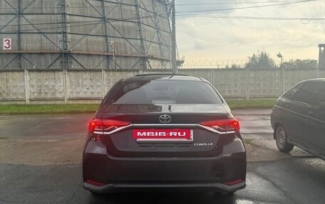 Toyota Corolla, 2021 год, 2 250 000 рублей, 3 фотография