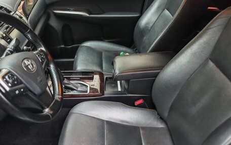 Toyota Camry, 2016 год, 2 000 000 рублей, 6 фотография