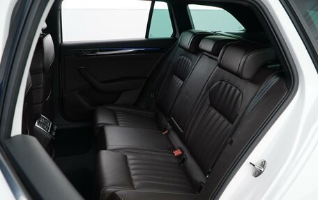 Skoda Superb III рестайлинг, 2020 год, 3 999 999 рублей, 9 фотография