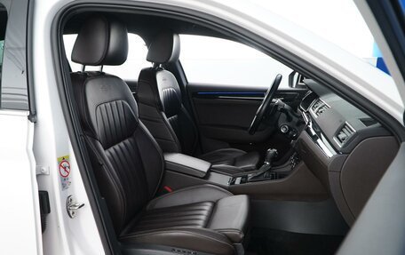 Skoda Superb III рестайлинг, 2020 год, 3 999 999 рублей, 8 фотография
